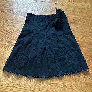 Pleated Arden B skirt size 2